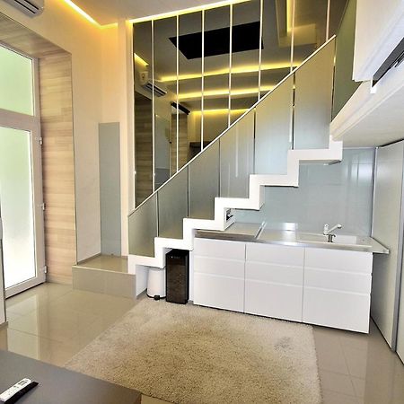 Small Home Budapest Sziv 3 Экстерьер фото